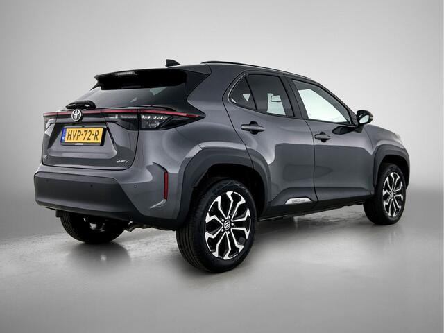 Toyota YARIS Cross 1.5 Hybrid 115 Dynamic | Parkeersensoren V+A | Stuur-Stoelverwarming | Onderweg-naar-dealer