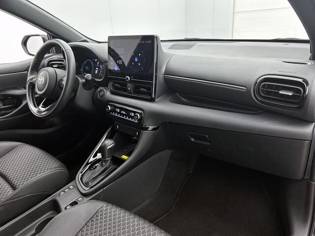 Toyota YARIS 1.5 Hybrid 130 Executive | BTW Voertuig | Stoel+stuurverwarming | Dodehoek detectie | Parkeersensoren voor+achter | Cruise control adaptive | Apple CarPlay/Android Auto | Achteruitrijcamera |