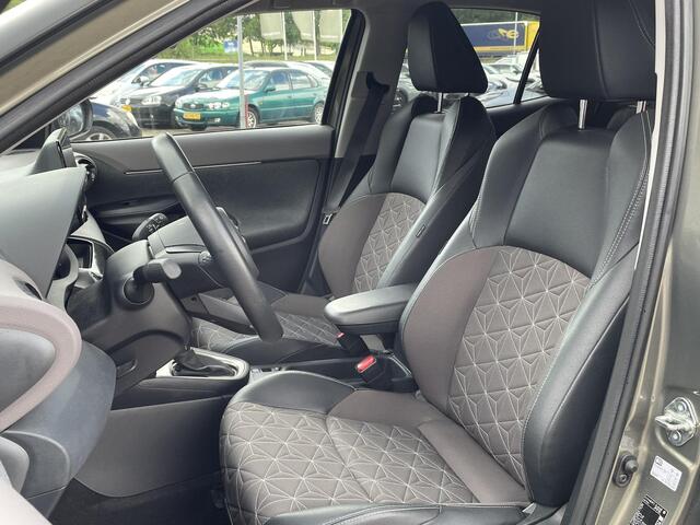 Toyota YARIS Cross 1.5 Hybrid Executive **TREKHAAK/ DODE HOEK DETECTIE/ JBL AUDIO**