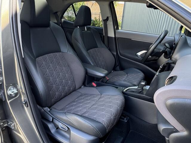 Toyota YARIS Cross 1.5 Hybrid Executive Panoramadak, Stoelverw, ACC