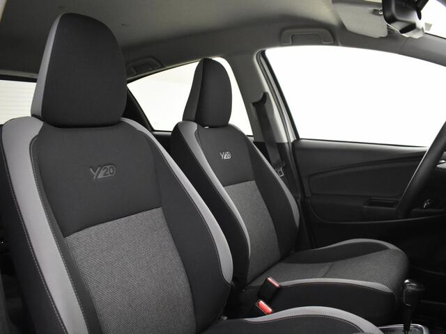 Toyota YARIS 1.5 Hybrid Active | Keyless | Cruise Control | Parkeersensoren