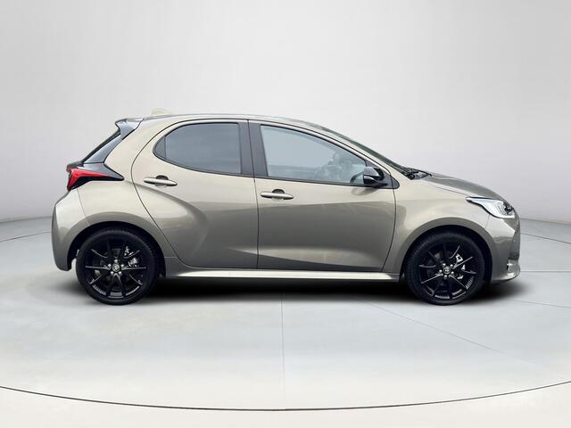Toyota YARIS 1.5 Hybrid Executive | Navigatie | Dodehoekdetectie | Parkeersensoren | Apple CarPlay/Android auto