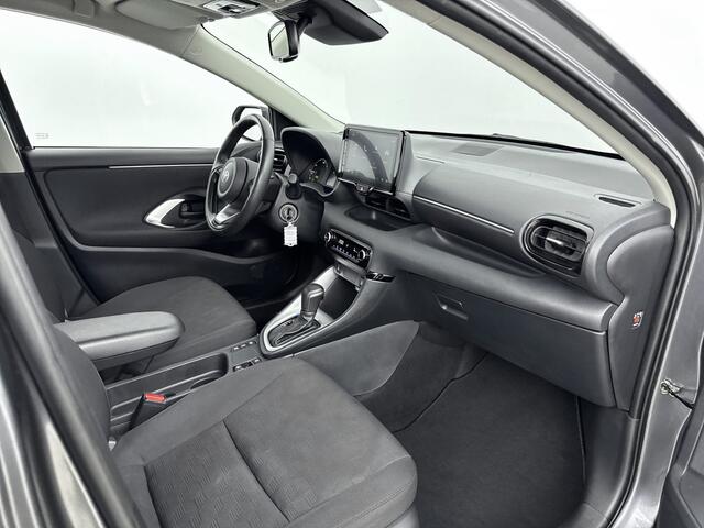 Toyota YARIS 1.5 Hybrid 115 Active + | BTW Voertuig | Stoel+stuurverwarming | Parkeersensoren voor+achter | Apple CarPlay/Android auto | Climate Control | Cruise Control Adaptive |