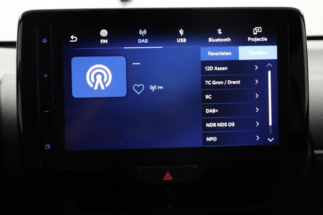 Toyota YARIS Cross 1.5 Hybrid Dynamic Navigatie | Stoel / Stuurverwarming | Parkeersensoren |