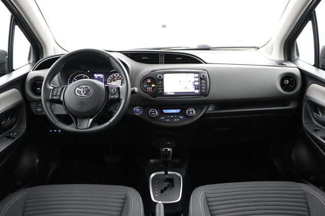 Toyota YARIS 1.5 Hybrid Dynamic | Climate control | Cruise control | Parkeercamera | Keyless |