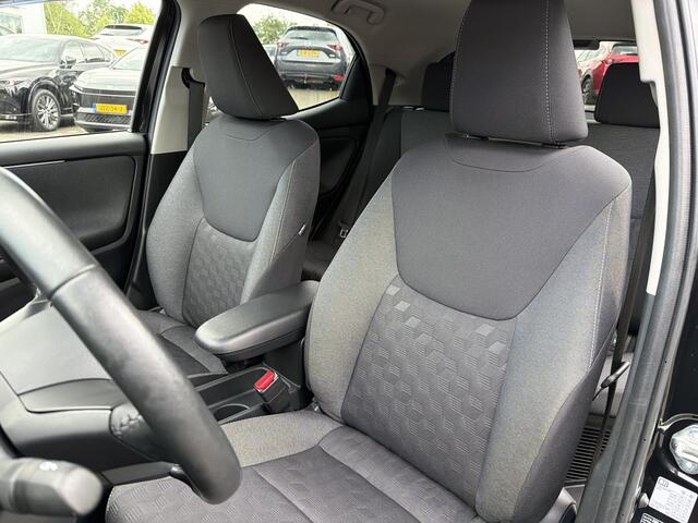 Toyota YARIS 1.5 Hybrid 115 Dynamic | Apple CarPlay/Android auto | Stoel en stuurverwarming | Achteruitrijcamera