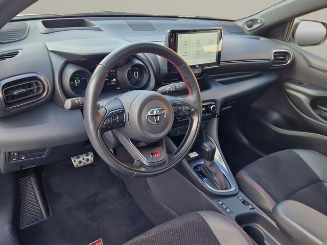 Toyota YARIS 1.5 Hybrid GR Sport NL Auto - Panodak - JBL Audio