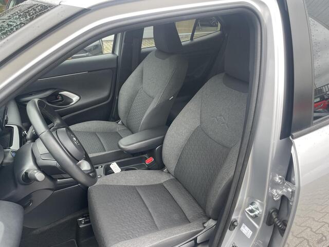 Toyota YARIS Cross 1.5 Hybrid Dynamic Comfort Pack all seasonbanden