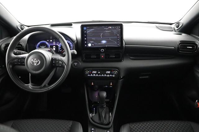 Toyota YARIS 1.5 Hybrid 130 Executive | Panoramadak | JBL audio | Nieuwe Auto | Parkeersensoren | Stoel/Stuurverwarming |