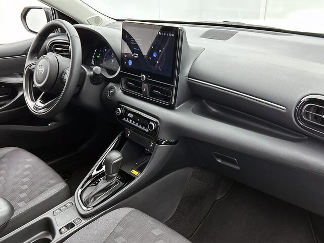 Toyota YARIS 1.5 Hybrid 115 Dynamic | Parkeersensoren V+A | Stuur-Stoelverwarming | Onderweg-naar-dealer
