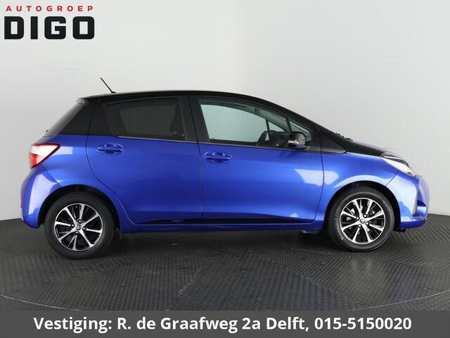 Toyota YARIS 1.0 VVT-i Connect Bi-Tone | Apple Carplay & AndroidAUTO | Camera | Privacy Glass |