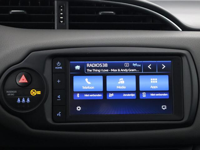 Toyota YARIS 1.0 VVT-i Connect Bi-Tone | Apple Carplay & AndroidAUTO | Camera | Privacy Glass |