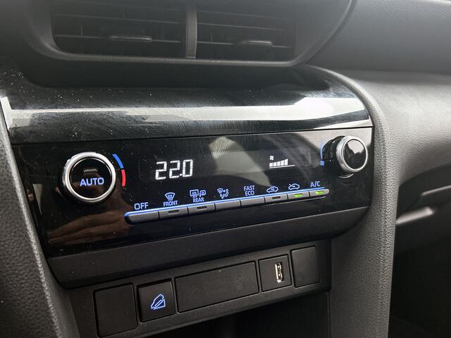 Toyota YARIS Cross 1.5 Hybrid Business Plus AWD | BTW Voertuig | Navigatie | Apple Carplay/android auto | Cruise control adaptive | Climate control | Achteruitrijcamera |