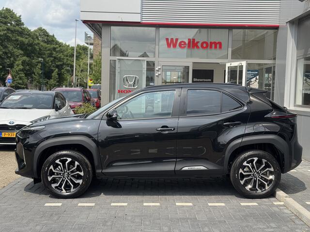 Toyota YARIS Cross 1.5 Hybrid 130 Style Edition 2026 Parkeersensoren, Dodehoekdetectie, Navigatie