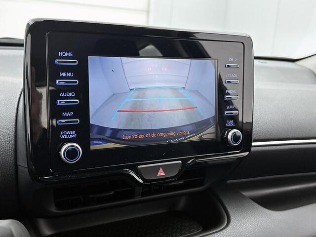 Toyota YARIS 1.5 Hybrid Dynamic | Dealer onderhouden | Navigatie | Apple CarPlay/Android auto | DAB | achteruitrijcamera | Cruise control Adaptive