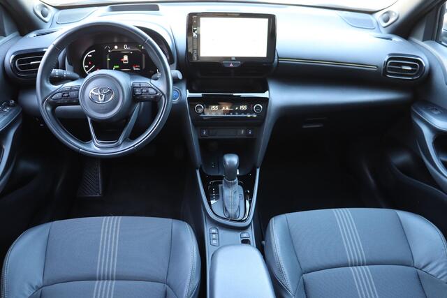 Toyota YARIS Cross 1.5 Hybrid Adventure, Treeplanken, Parkeersensoren