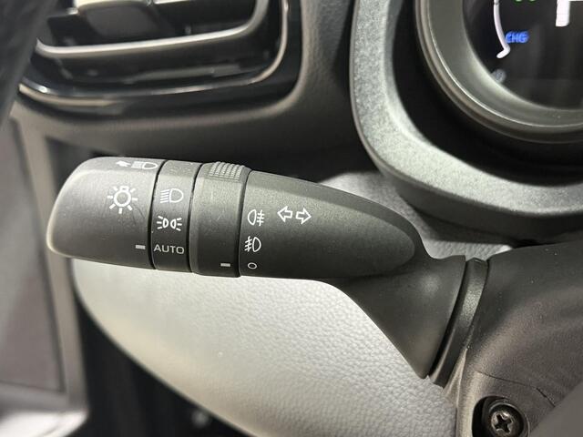 Toyota YARIS 1.5 Hybrid Dynamic