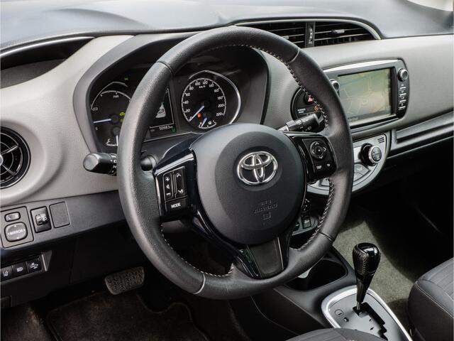 Toyota YARIS 1.5 Hybrid Aut. Dynamic Full map navigatie/ Cruise control/ DAB+/ Camera/ Lmv