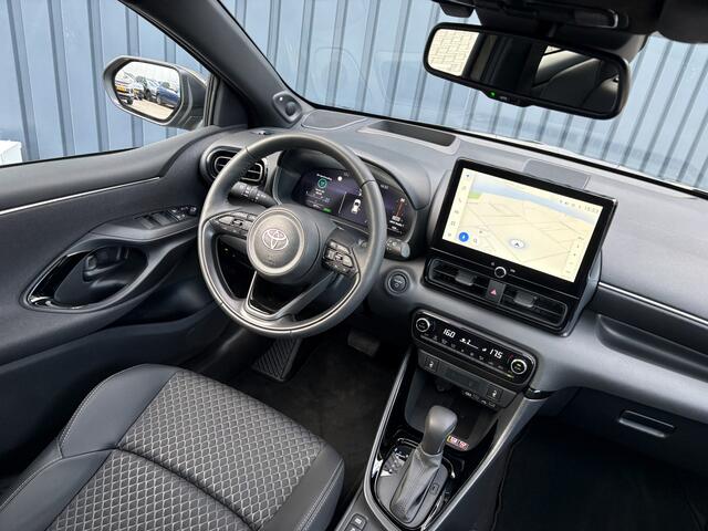 Toyota YARIS 1.5 Hybrid 130 Executive | Panodak | JBL | Head Up | Stuur & Stoel verw. | Premium Pack | Prijs Rijklaar!!
