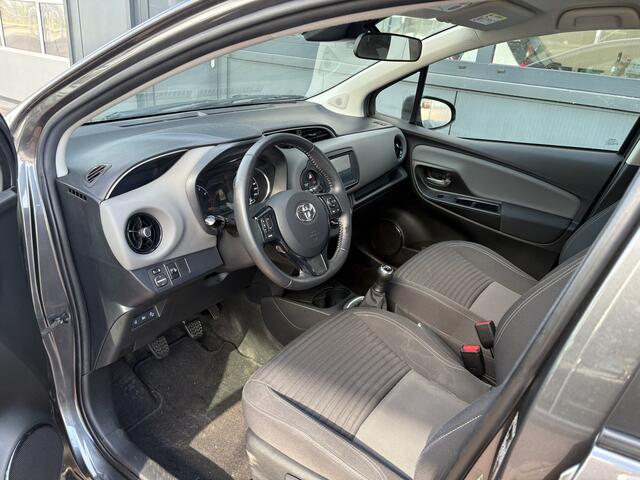 Toyota YARIS 1.0 VVT-i Connect 5-drs. CAMERA/CARPLAY/AIRCO/15INCH