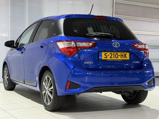 Toyota YARIS 1.5 Hybrid Dynamic | Parkeersensoren | Apple Carplay / Android Auto | Y20 Editie | Winterbandenset |