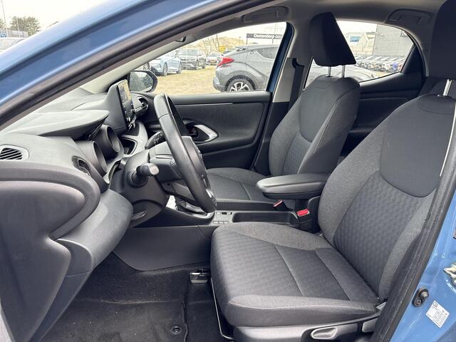 Toyota YARIS 1.5 Hybrid First Edition *KEYLESS/ ADAPTIEF CRUISE CONTROL/ CLIMATE CONTROL**