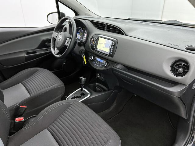 Toyota YARIS 1.5 Hybrid Dynamic | Navigatie | Climate Control | Achteruitrijcamera | Spiegels elektrisch verstelbaar |