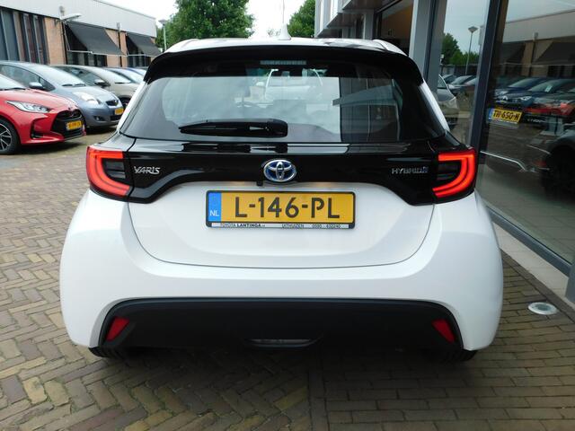 Toyota YARIS 1.5 Hybrid Dynamic | NAVI