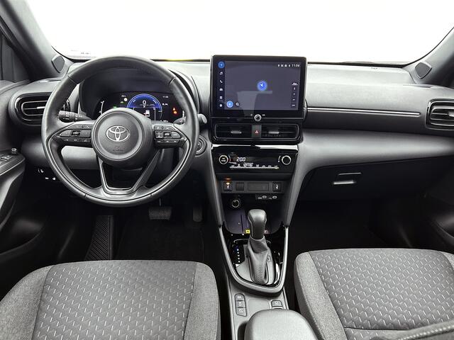 Toyota YARIS Cross 1.5 Hybrid 115 First Edition + | BTW voertuig | Stoel+stuurverwarming | Apple CarPlay/Android Auto | Navigatie | Cruise Control Adaptive | Achteruitrijcamera | Draadloze telefoonlader |