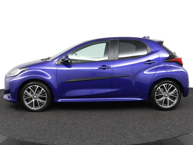 Toyota YARIS 1.5 Hybrid 130 Executive | Stoel / Stuurverwarming | Heads-up Display | Trekhaak | Blindspot | JBL |