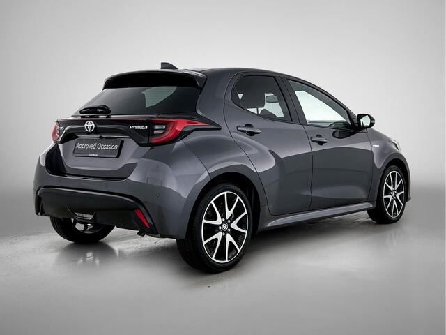Toyota YARIS 1.5 Hybrid Executive | JBL | Head-Up Display | Dodehoek detectie | Stoel+stuurverwarming | Parkeersensoren voor+achter | Apple CarPlay/Android auto | Draadloze telefoonlader |