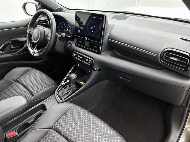 Toyota YARIS 1.5 Hybrid 130 Executive | Parkeersensoren V+A | Stuur-Stoelverwarming | Onderweg-naar-dealer