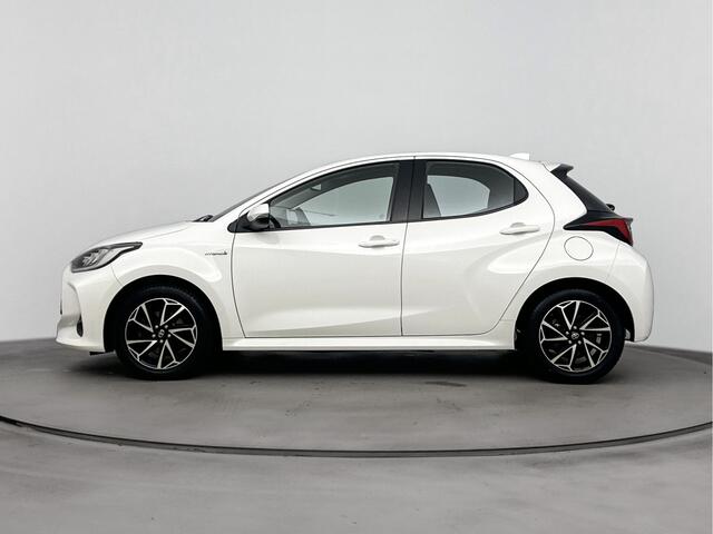 Toyota YARIS 1.5 Hybrid 115 Dynamic | Apple Carplay / Android Auto | Stoelverwarming | Onderweg-naar-dealer