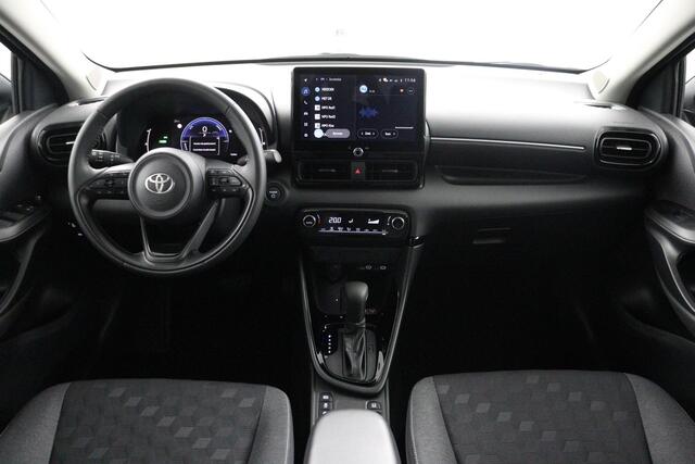 Toyota YARIS 1.5 Hybrid 115 Dynamic | Nieuw uit voorraad leverbaar | Camera | Adaptieve Cruise control | Apple Carplay/Android Auto