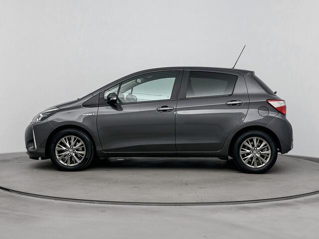 Toyota YARIS 1.5 Hybrid Dynamic | NL-Auto | Navigatie | Onderweg-naar-dealer