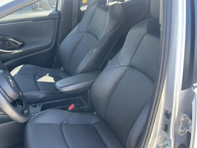 Toyota YARIS 1.5 Hybrid Executive Premium Pack Panoramadak