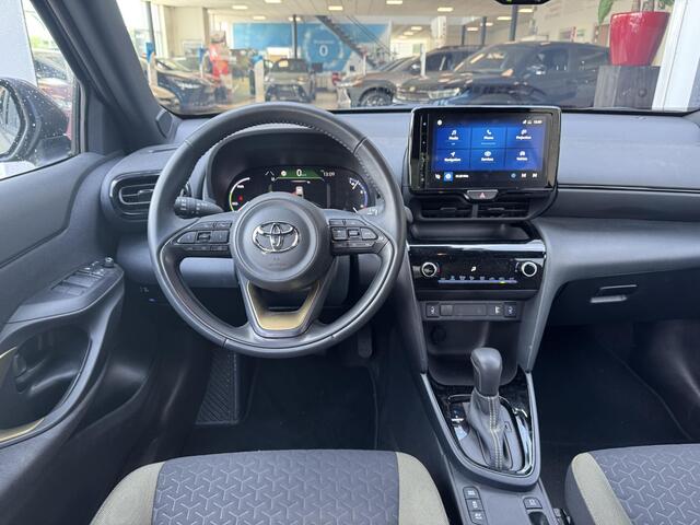 Toyota YARIS Cross 1.5 Hybrid Explore | Trekhaak | Stoelverwarming | Parkeersensoren voor + achter | Elektrische ramen | DAB