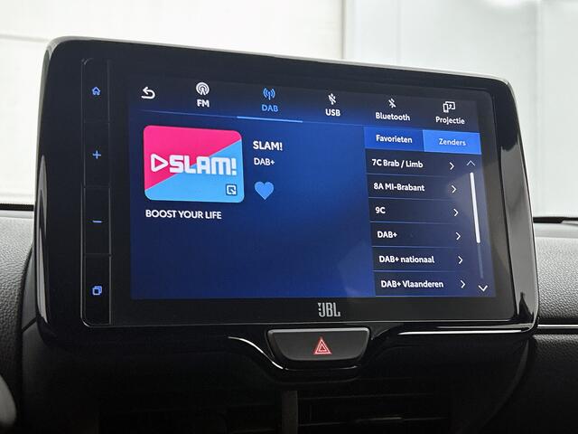 Toyota YARIS 1.5 Hybrid GR Sport | JBL | Head-Up Display | Dodehoek detectie | Stuur+stoelverwarming | Parkeersensoren voor+achter | Apple CarPlay/Android auto |