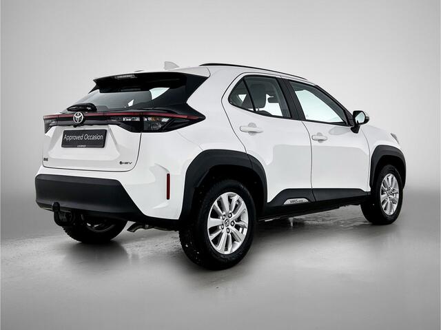 Toyota YARIS Cross 1.5 Hybrid 115 Business + | BTW Voertuig | Stoel+stuurverwarming | Apple CarPlay/Android Auto | Cruise Control Adaptive | Climate Control | Achteruitrijcamera |