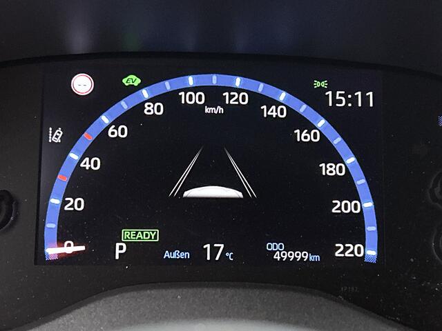 Toyota YARIS Cross 1.5 Hybrid Dynamic + | BTW voertuig | Dodehoek detectie | Stoel+stuurverwarming | Parkeersensoren achter | Navigatie | Apple CarPlay/Android auto | Achteruitrijcamera | Cruise Control Adaptive |
