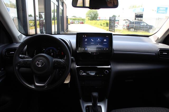 Toyota YARIS Cross 1.5 Hybrid 115 Dynamic Limited | Rijklaar | Apple/Android | Comfort pakket | Stuur/stoel-verw. | PDC | Dodehoekdetectie