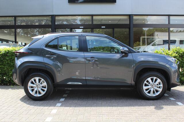 Toyota YARIS Cross 1.5 Hybrid 115 Dynamic Limited | Rijklaar | Apple/Android | Comfort pakket | Stuur/stoel-verw. | PDC | Dodehoekdetectie