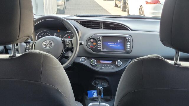 Toyota YARIS 1.5 VVT-i Dynamic Automaat