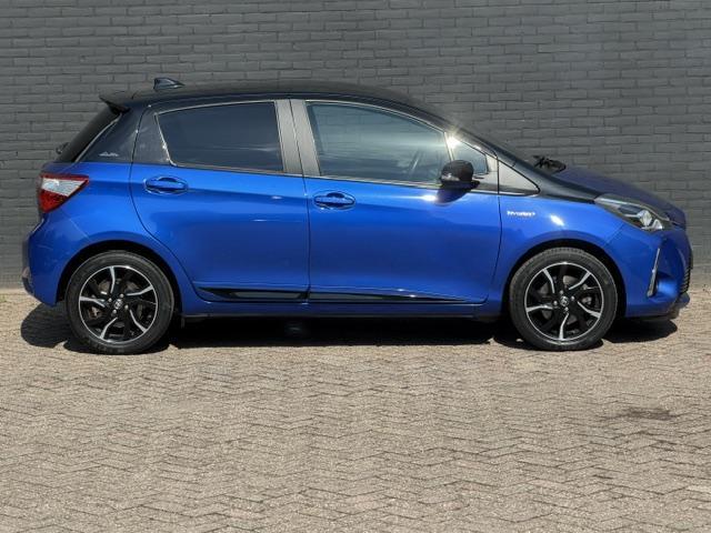 Toyota YARIS 1.5 Hybrid Y20 * RIJKLAAR * + 12mnd BOVAG GARANTIE