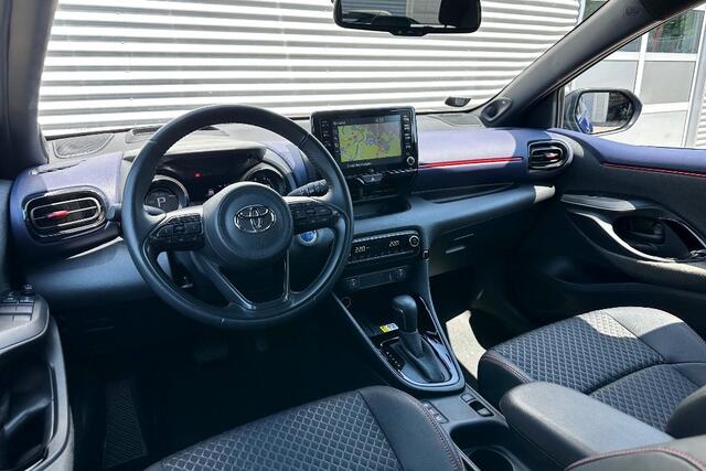 Toyota YARIS 1.5 Hybrid Executive Tokyo Pop-out