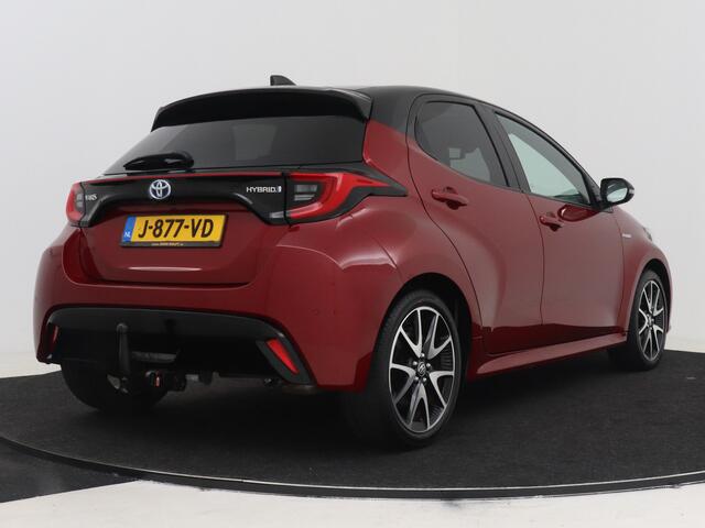 Toyota YARIS 1.5 Hybrid Executive Premium Pack | Dealer Onderhouden | Trekhaak afneembaar | JBL | Head-Up Display | dodehoek detectie | Panoramadak | Parkeersensoren voor+achter | Stoel+Stuurverwarming |