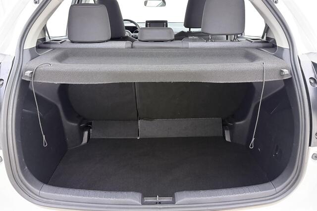 Toyota YARIS 1.5 Hybrid Dynamic Stoelverwarming l Camera l Climate Control l Cruise Control l DAB l Keyless Entry & Start l LED l Lichtmetalen Velgen