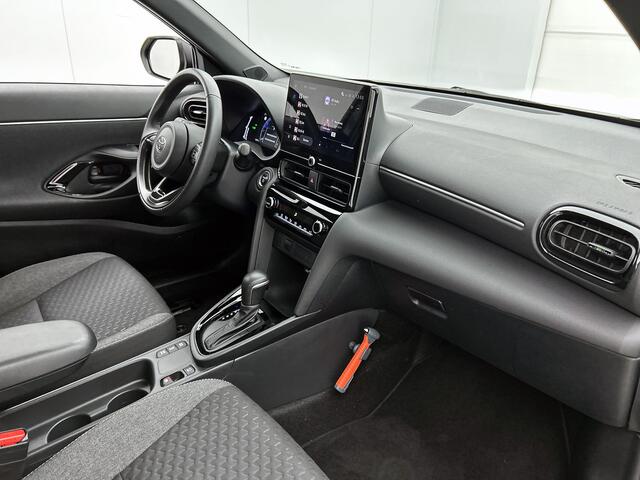 Toyota YARIS Cross 1.5 Hybrid 115 First Edition | BTW voertuig | Navigatie | Apple CarPlay/Android Auto | Climate Control | Cruise Control Adaptive | Achteruitrijcamera |