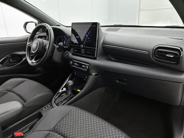 Toyota YARIS 1.5 Hybrid 130 Executive | BTW Voertuig | Stoel+stuurverwarming | dodehoek detectie | Parkeersensoren Voor+achter | Apple CarPlay/Android Auto | Cruise Control Adaptive | Draadloze telefoonlader |