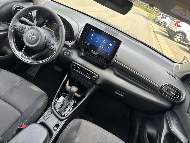 Toyota YARIS 1.5 Hybrid 115 Dynamic Comfort Pack | MJ 2026| 06-10141018 Voor meer informatie